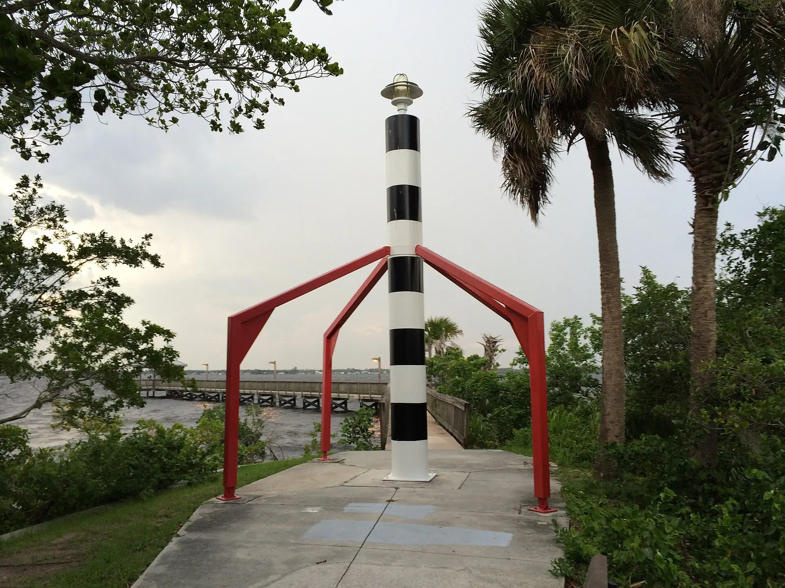 The fishing pier at Riverside Park on the Caloosahatchee River in East Fort Myers