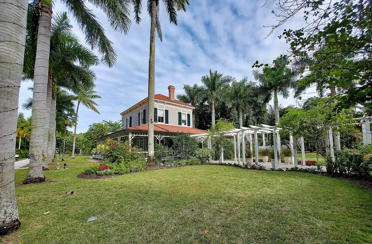 Seminole Lodge, Thomas Edison's winter home, on McGregor Boulevard in Fort Myers
